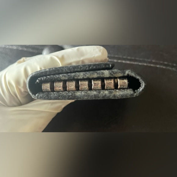 BVLGARI Leather Key Card Holder - Picture 7 of 8